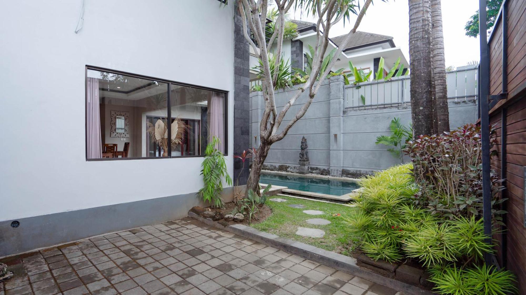 The Lavana Bali Radiance Villa Raya Canggu Bagian luar foto